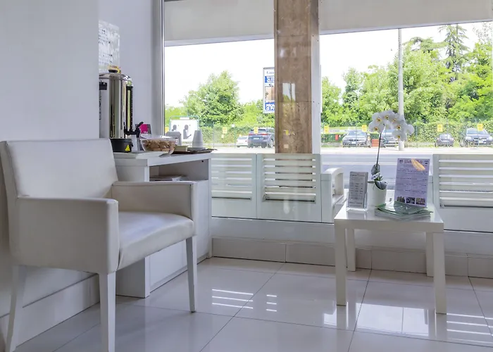 스위트 엘리트 4* 볼로냐