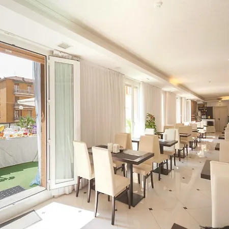 Hotel Elite 4*