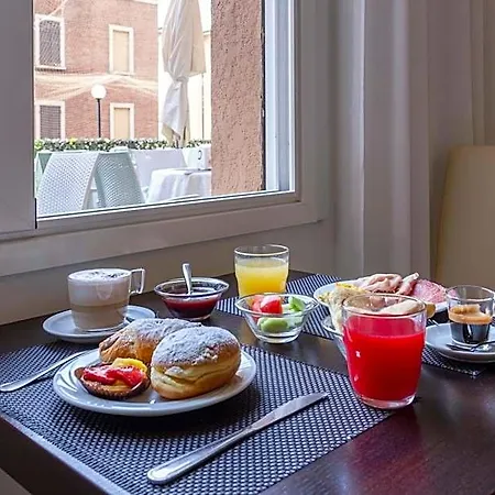 Elite Hotel Bologna