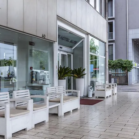 Hotell Elite 4*