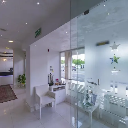 Hotel Elite 4*