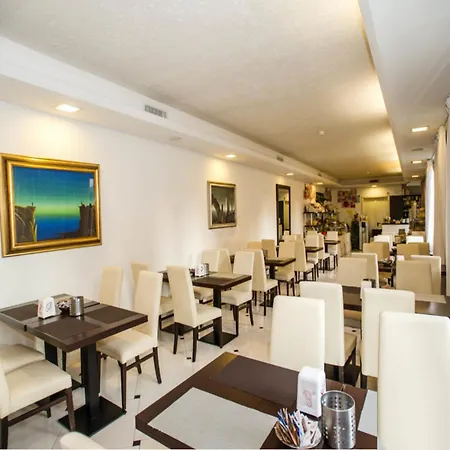 Elite 4* Μπολόνια